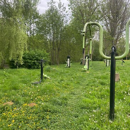 VILLA SPA PERRET-4 Étoiles-PARC de 3 Ha au pied du PARC NATUREL DU VEXIN NORMAND-Châteaux -Nature-Ballades-VTT-Cheval-Golf-À 5 Mn de GIVERNY-Jardins de MONET-Musée IMPRESSIONNISTE-Pour 2 Nuitées SAUNA ou JACUZZI offert en Hiver ou PISCINE en Été ou H Sainte-Genevieve-les-Gasny Exterior foto