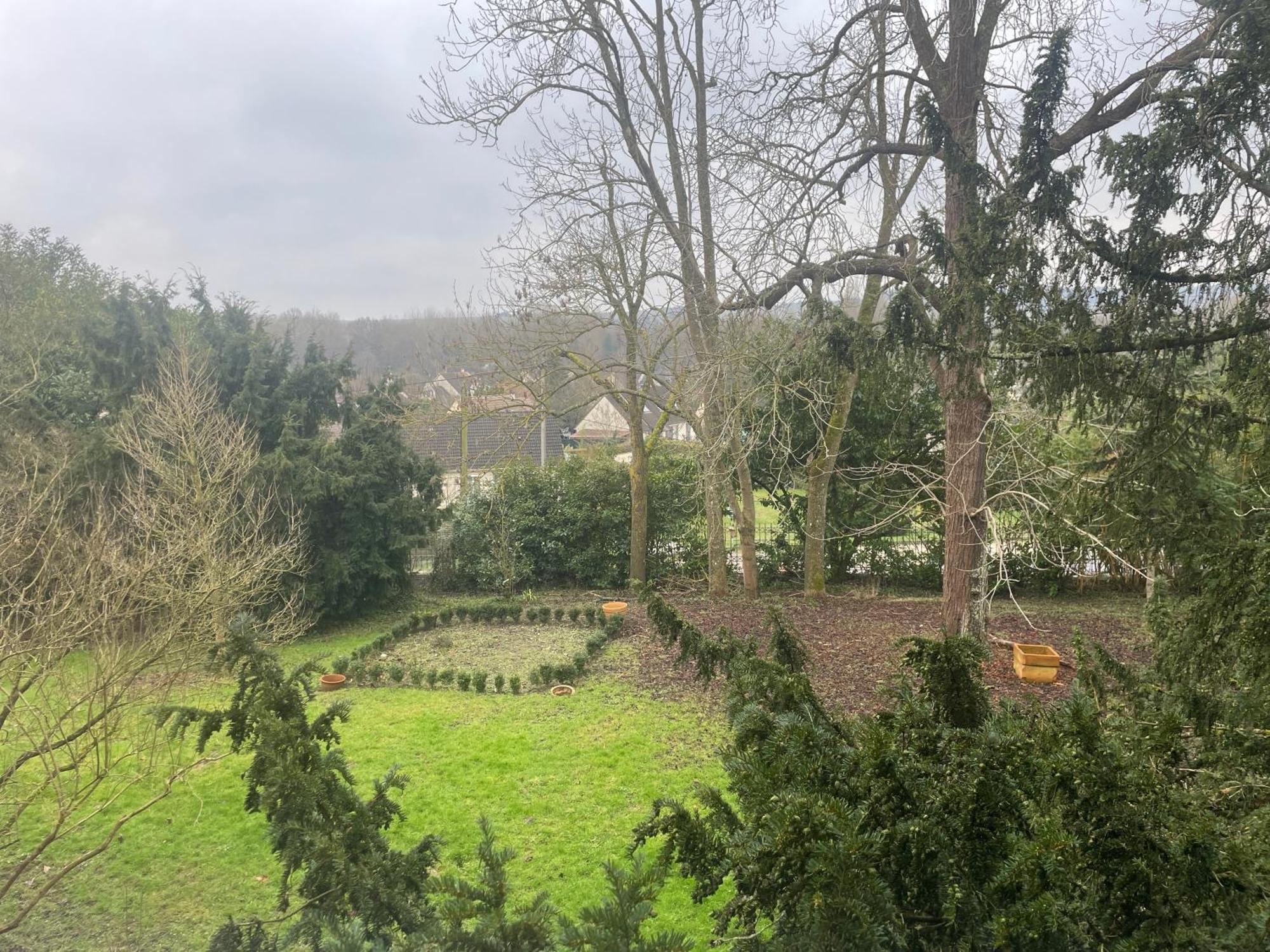 VILLA SPA PERRET-4 Étoiles-PARC de 3 Ha au pied du PARC NATUREL DU VEXIN NORMAND-Châteaux -Nature-Ballades-VTT-Cheval-Golf-À 5 Mn de GIVERNY-Jardins de MONET-Musée IMPRESSIONNISTE-Pour 2 Nuitées SAUNA ou JACUZZI offert en Hiver ou PISCINE en Été ou H Sainte-Genevieve-les-Gasny Habitación foto