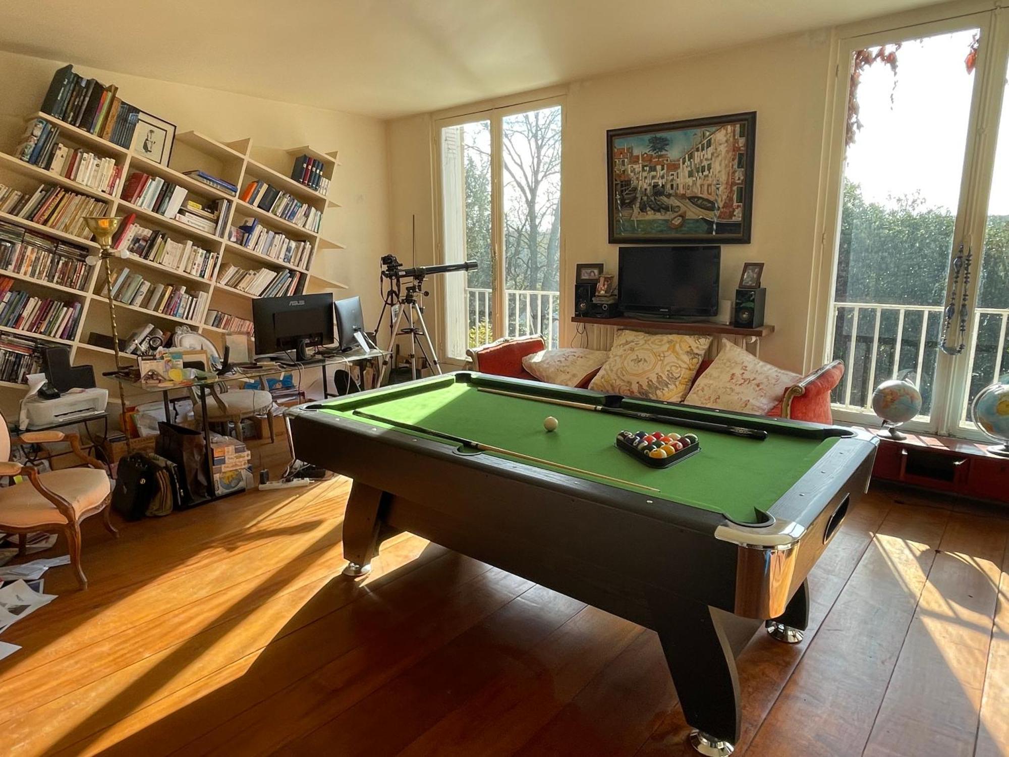VILLA SPA PERRET-4 Étoiles-PARC de 3 Ha au pied du PARC NATUREL DU VEXIN NORMAND-Châteaux -Nature-Ballades-VTT-Cheval-Golf-À 5 Mn de GIVERNY-Jardins de MONET-Musée IMPRESSIONNISTE-Pour 2 Nuitées SAUNA ou JACUZZI offert en Hiver ou PISCINE en Été ou H Sainte-Genevieve-les-Gasny Exterior foto